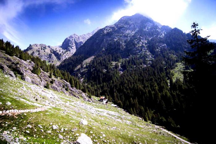 Hütte auf dem Meraner Höhenweg