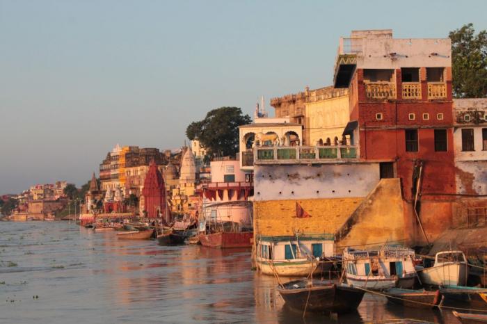Sonnenaufgang in Varanasi