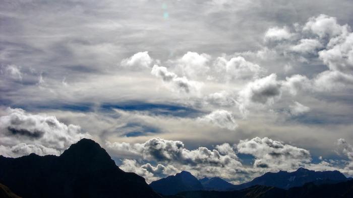 Im Licht der Berge