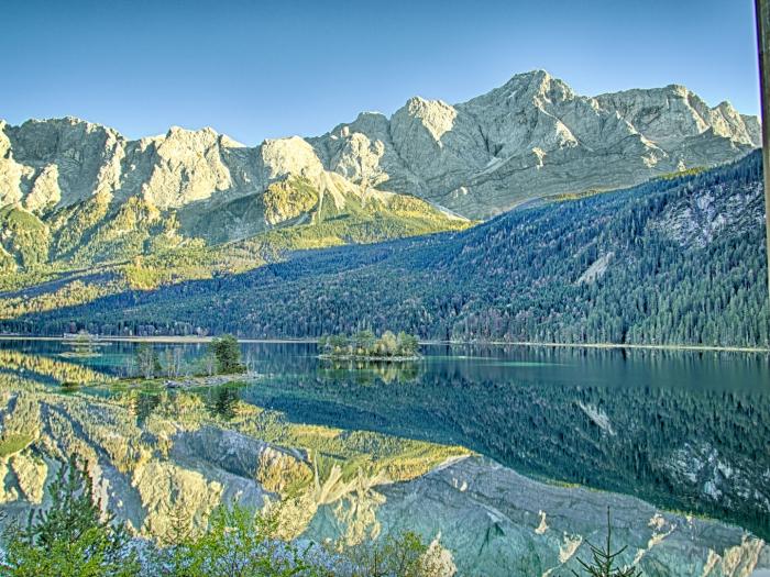 Eibsee im Herbst