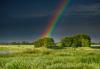 Ein Regenbogen über der Elbe