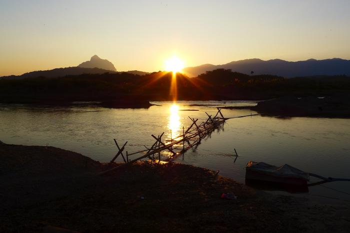 Abendstimmung am Fluss